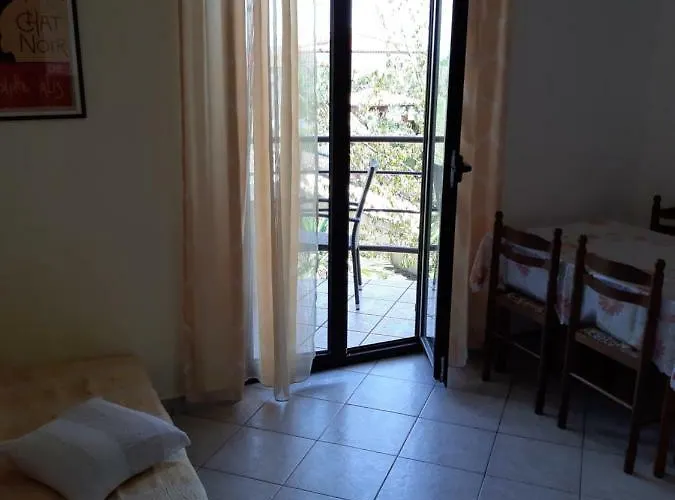 Juretic Apartmán *